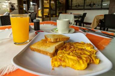 Ayenda 1087 La Estación