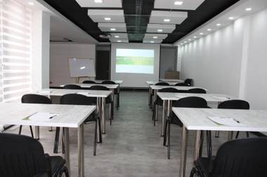 Prisma Suites Chico 94