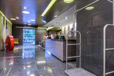 NH Collection Bogota Terra 100 Royal