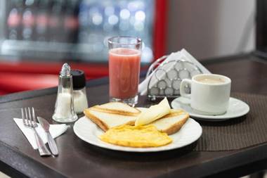 Ayenda 1040 Aces del Dorado