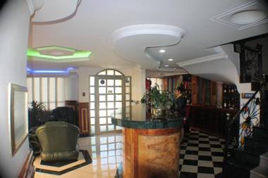 Lafont Park Hotel