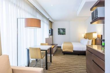 Holiday Inn Express & Suites Bogota Zona Financiera an IHG Hotel
