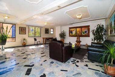 Ayenda 1066 El Virrey Centro