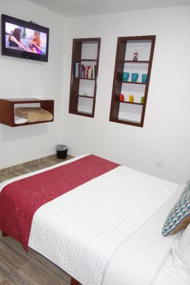 Hotel Maceo 55 - Colonial Inn