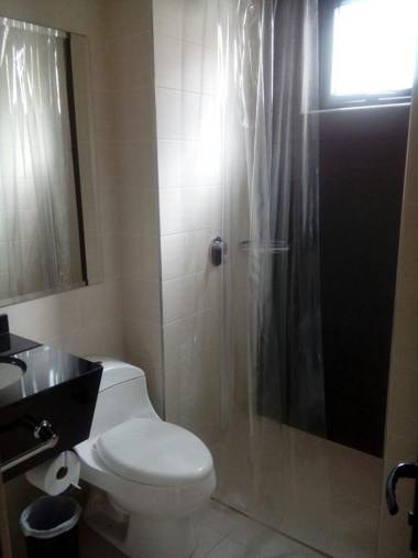 The Cranky Croc Hostel