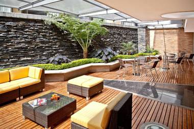 Hotel 5 Elementos Apartasuites