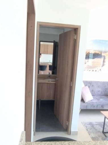 6 Apartaestudio independiente Cedritos