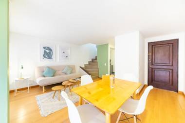 Comfortable Duplex in Parque 93