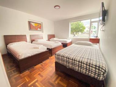 Hotel Arena Plaza Inn