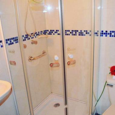 Apartamento Privado Santa Bárbara Central