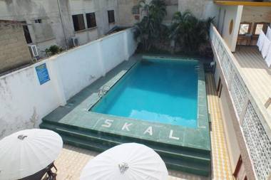 Hotel Ayenda Skall 1319