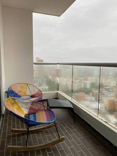 PRESTIGIOUS & MODERN APT 14FLOOR