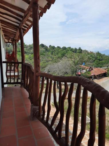 CASA HOSPEDAJE CARARE