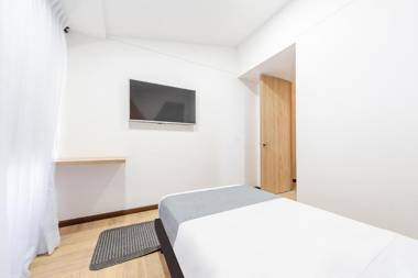 Ayenda De La Calle Real