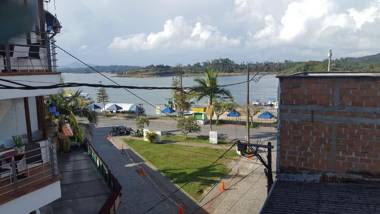 Hospedaje 3 Esquinas