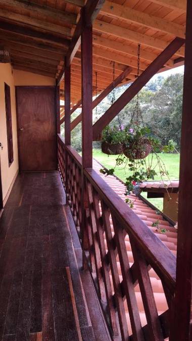 Titania Recinto Natural Hospedaje de Montaña y Eventos Mágicos