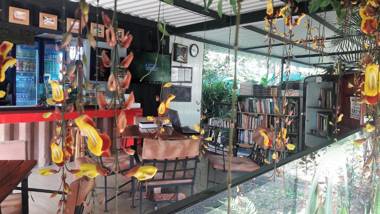 Star Hostal - Club De Tenis