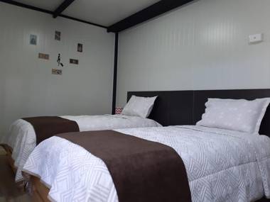 Hotel Isak Aeropuerto