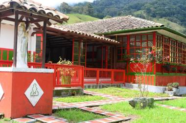 Ecohotel Pinohermoso Reserva Natural