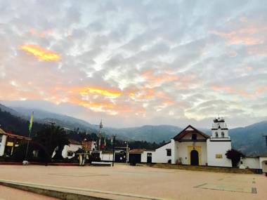 Camino A La Villa Cucaita Hotel