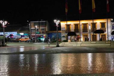 Bellisimo chalet en Zona Colonial (302)