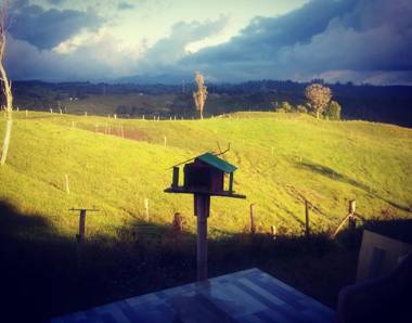 Exclusiva Cabaña en el corazón del Eje Cafetero cerca a Pereira Salento Filandia