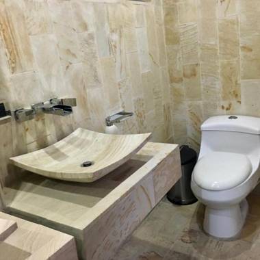 Casa Quinta de Descanso "NUEVA ERA" Via MELGAR - CARMEN DE APICALA -GIRARDOT