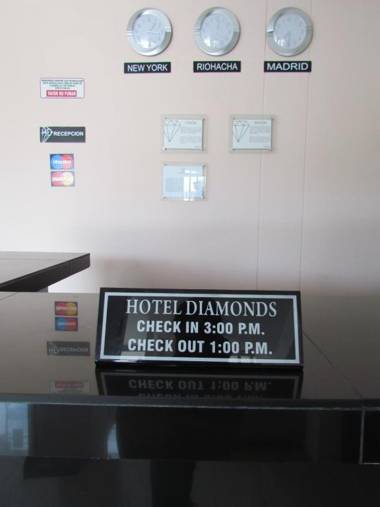 Hotel Diamonds