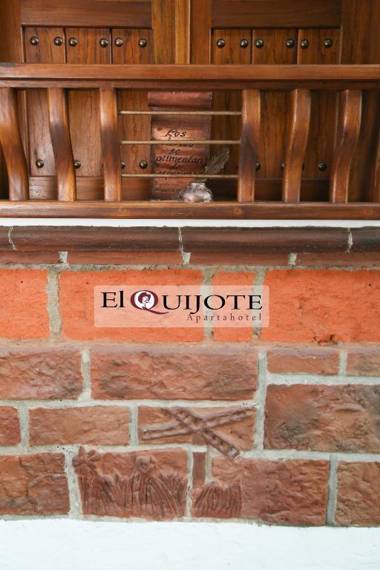 El Quijote Apartahotel