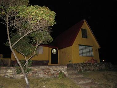 Chalet Guatavita - Tominé. La Casa Amarilla