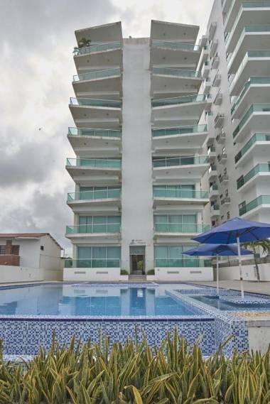 Mágico Apartamento Frente al Mar 3 Habitaciones PV21