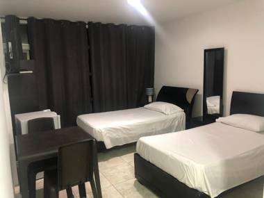 Hostal Central Beach