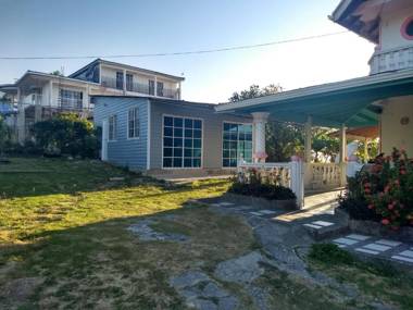 Marysol Lodging Hostel & Camping