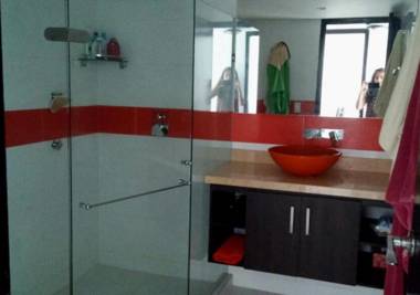 Apartamento Familiar con Vista al Mar en San Andres