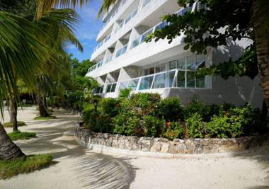Apartamento Frente al Mar en el Sunrise San Andres