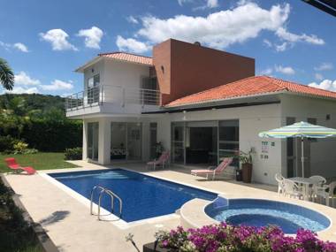 Hermosa Casa de Descanso en Peñalisa