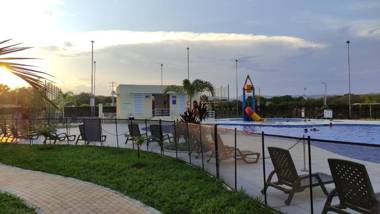 APARTAMENTO VACACIONAL EN RICAURTE - PUERTO AZUL