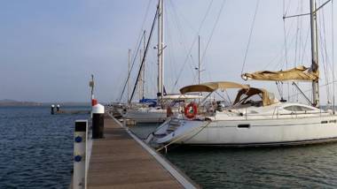 cabaña puerto velero