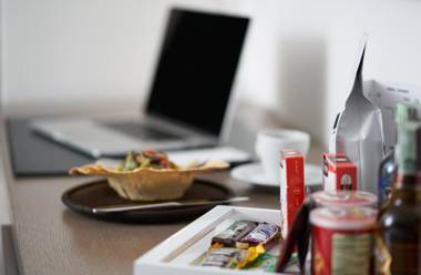 Hotel Bluedoors 100 Luxury Suites by Preferred