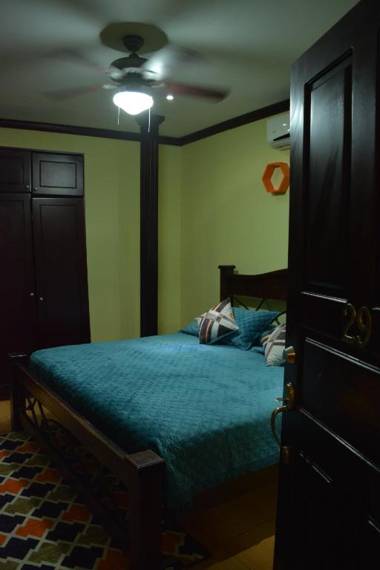 Hotel CR Lounge by Little Havana