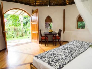 Paradiselodge Temple