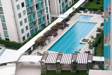 Lujoso condominio con lavadora y secadora S. José