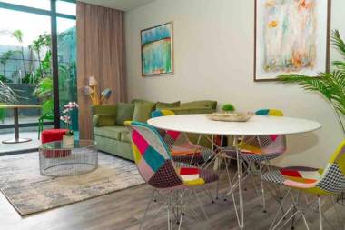 Cosmopolitan Tower Apartment 402 Rohrmoser San Jose