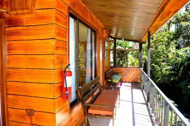 Cabinas El Pueblo B&B Monteverde