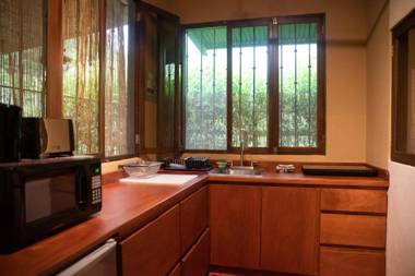 Hacienda la Moringa Playa Hermosa-Jaco B&B