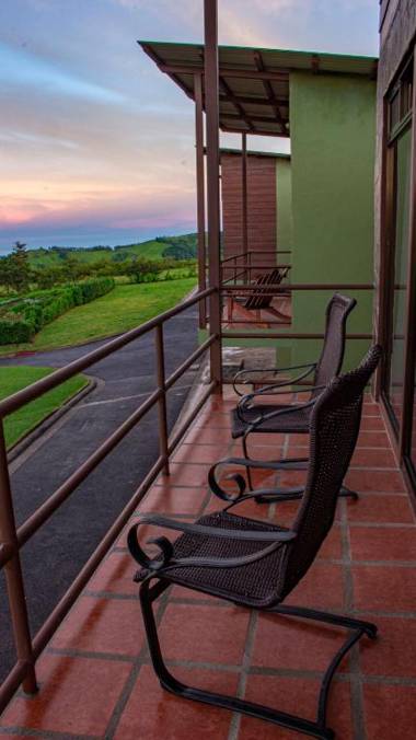Sunset Vista LodgeMonteverdeCosta Rica.