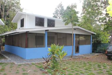 Pavones Point Surf House in Great Location