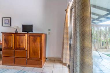 Hotel Colinas del Sol