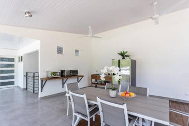 HOTEL MARINO BALLENA