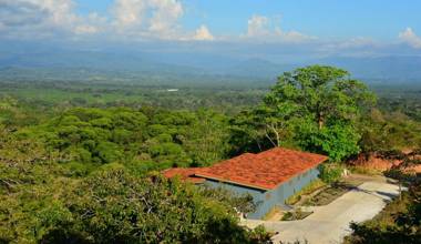 Secret Mountain Top 3BR Casa Colibr with Jungle Views Private Pool BBQ